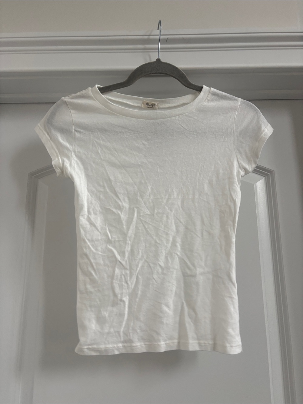 J GALT Women’s White Crew Tee — Classic Short Sleeve NWT